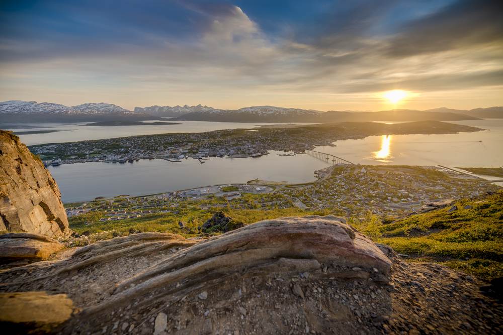 The Best Midnight Sun Destinations In Scandinavia This Summer